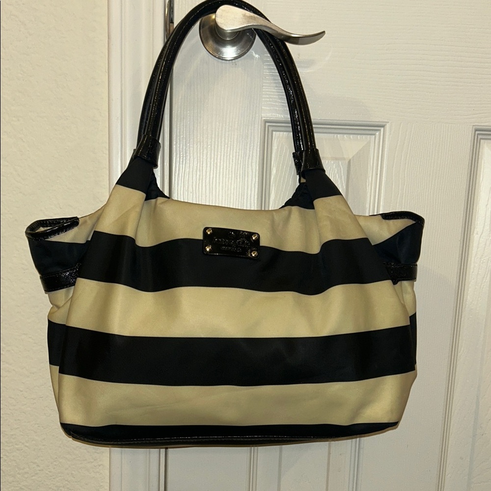 NEW Kate Spade Elegant Black and Cream Striped Shoulder Bag with green interior